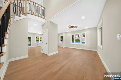 414 Jefferson Street, Ridgewood, NJ 07450 - Photo 9