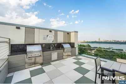 320 Adolphus Avenue 519 #519, Cliffside Park, NJ 07010 - Photo 17