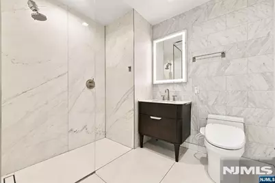 320 Adolphus Avenue 519 #519, Cliffside Park, NJ 07010 - Photo 9