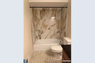 99 Sandpiper Key 99 #99, Secaucus, NJ 07094 - Photo 23