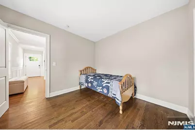 102 Large Avenue, Hillsdale, NJ 07642 - Photo 25