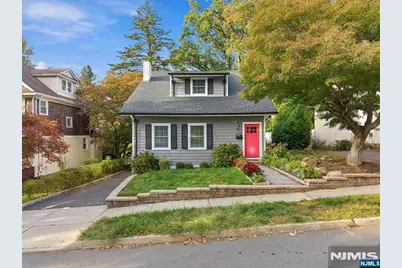 102 Large Avenue, Hillsdale, NJ 07642 - Photo 31