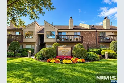 333 Liberty Street 14 #14, Little Ferry, NJ 07643 - Photo 1