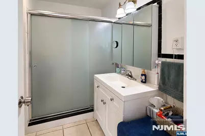 6401 Smith Avenue, North Bergen, NJ 07047 - Photo 11