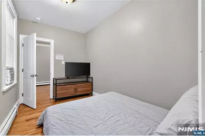 72 Summer Avenue, Newark, NJ 07104 - Photo 19