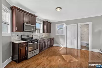 72 Summer Avenue, Newark, NJ 07104 - Photo 1
