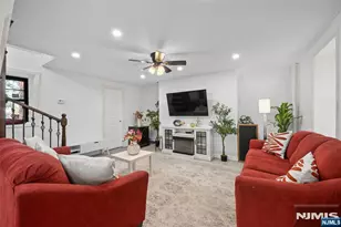 891 River Dr, Elmwood Park, NJ 07407 - Photo 21