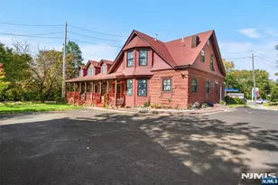 891 River Dr, Elmwood Park, NJ 07407 - Photo 7