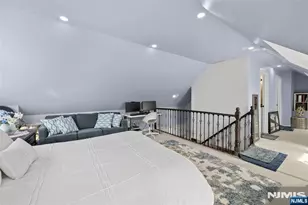 891 River Dr, Elmwood Park, NJ 07407 - Photo 27