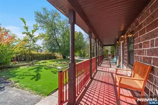 891 River Dr, Elmwood Park, NJ 07407 - Photo 9