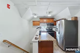 15 Wallington Ave, Wallington, NJ 07057 - Photo 41