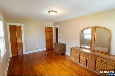 30 Carnation Street, Bergenfield, NJ 07621 - Photo 11