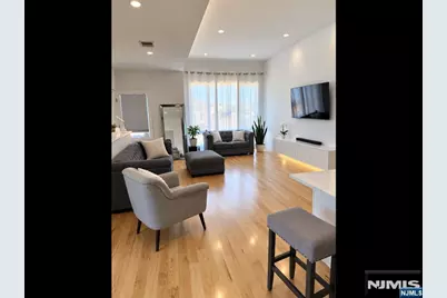 312 7th Street B #B, Fairview, NJ 07022 - Photo 3