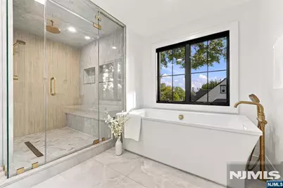 785 Summit Avenue, River Edge, NJ 07661 - Photo 21