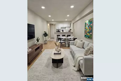 333 Grand Avenue 3M #3M, Palisades Park, NJ 07650 - Photo 3