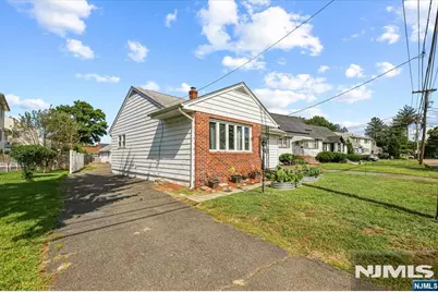 58 Grove Street, South Hackensack Township, NJ 07606 - Photo 3