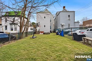 30 N 11th St, Newark, NJ 07107 - Photo 31