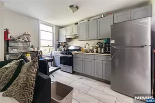 936 S 19th St, Newark, NJ 07108 - Photo 5