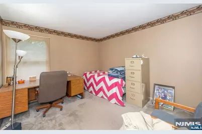 86 Point View Parkway, Wayne, NJ 07470 - Photo 21