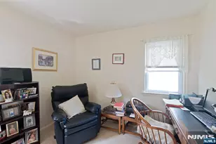 301 Birchwood Rd, New Milford, NJ 07646 - Photo 7
