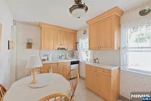 301 Birchwood Rd, New Milford, NJ 07646 - Photo 15