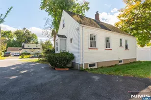 301 Birchwood Rd, New Milford, NJ 07646 - Photo 27