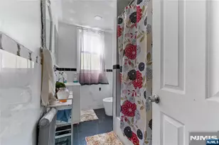25 S 17th St, East Orange, NJ 07018 - Photo 7