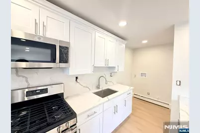 217-221 Park Avenue 5 #5, Paterson, NJ 07501 - Photo 11