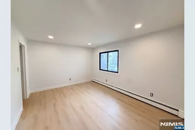 217-221 Park Avenue 5 #5, Paterson, NJ 07501 - Photo 13