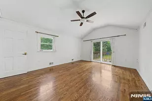92 Blauvelt Ave, Bergenfield, NJ 07621 - Photo 13