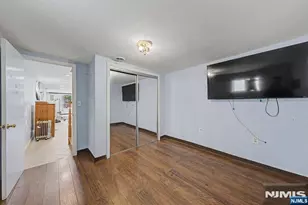 92 Blauvelt Ave, Bergenfield, NJ 07621 - Photo 25