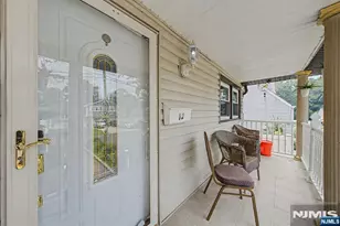 92 Blauvelt Ave, Bergenfield, NJ 07621 - Photo 5