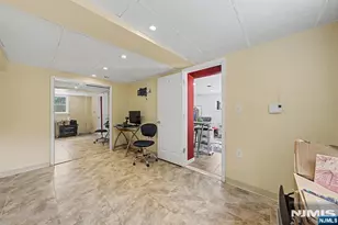 92 Blauvelt Ave, Bergenfield, NJ 07621 - Photo 29