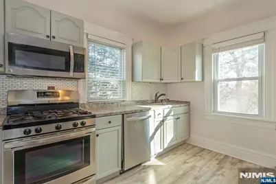 327 Orange Road, Montclair, NJ 07042 - Photo 19