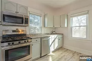 327 Orange Rd, Montclair, NJ 07042 - Photo 19
