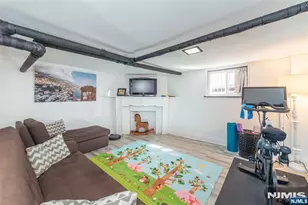 327 Orange Rd, Montclair, NJ 07042 - Photo 15