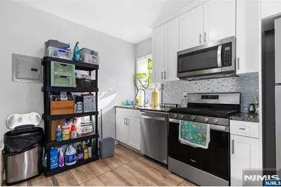 147 Brookside Avenue, Irvington, NJ 07111 - Photo 13