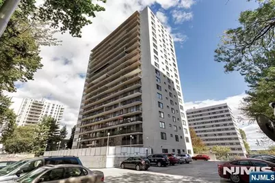 277 Prospect Avenue 7H #7H, Hackensack, NJ 07601 - Photo 5