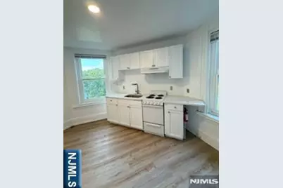 22 Sunset Terrace 2B #2B, Mount Arlington, NJ 07856 - Photo 3
