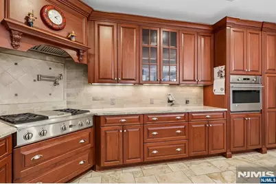 41 Wildwood Road, Saddle River, NJ 07458 - Photo 17