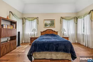41 Wildwood Rd, Saddle River, NJ 07458 - Photo 21