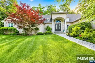 41 Wildwood Rd, Saddle River, NJ 07458 - Photo 1
