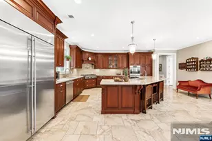41 Wildwood Rd, Saddle River, NJ 07458 - Photo 13