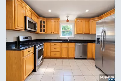 72 Keasler Avenue, Lodi, NJ 07644 - Photo 3
