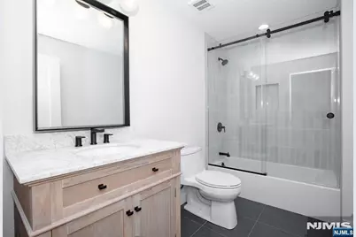 99 Baldwin Place, Bloomfield, NJ 07003 - Photo 23