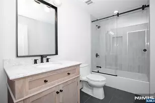 99 Baldwin Pl, Bloomfield, NJ 07003 - Photo 23