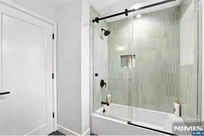 99 Baldwin Place, Bloomfield, NJ 07003 - Photo 11