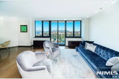 100 Carlyle Drive 14E-S #14E-S, Cliffside Park, NJ 07010 - Photo 11