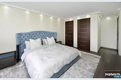 100 Carlyle Drive 14E-S #14E-S, Cliffside Park, NJ 07010 - Photo 21