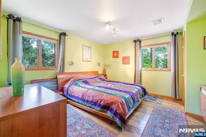 39-03 Garvey Place, Fair Lawn, NJ 07410 - Photo 19